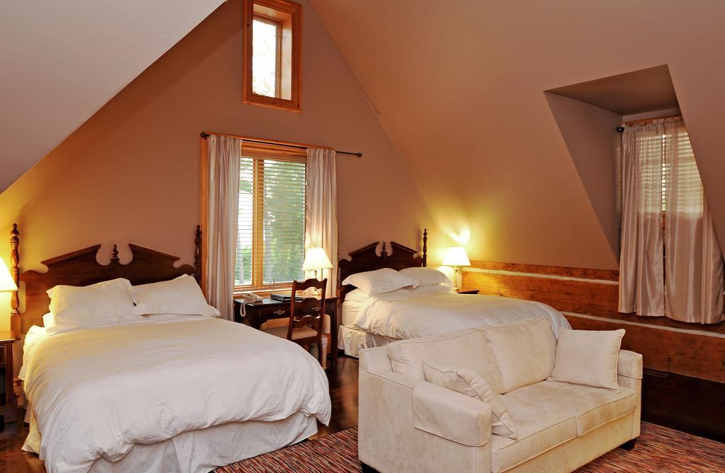Eganridge Resort, Golf Club & Spa Bobcaygeon Esterno foto