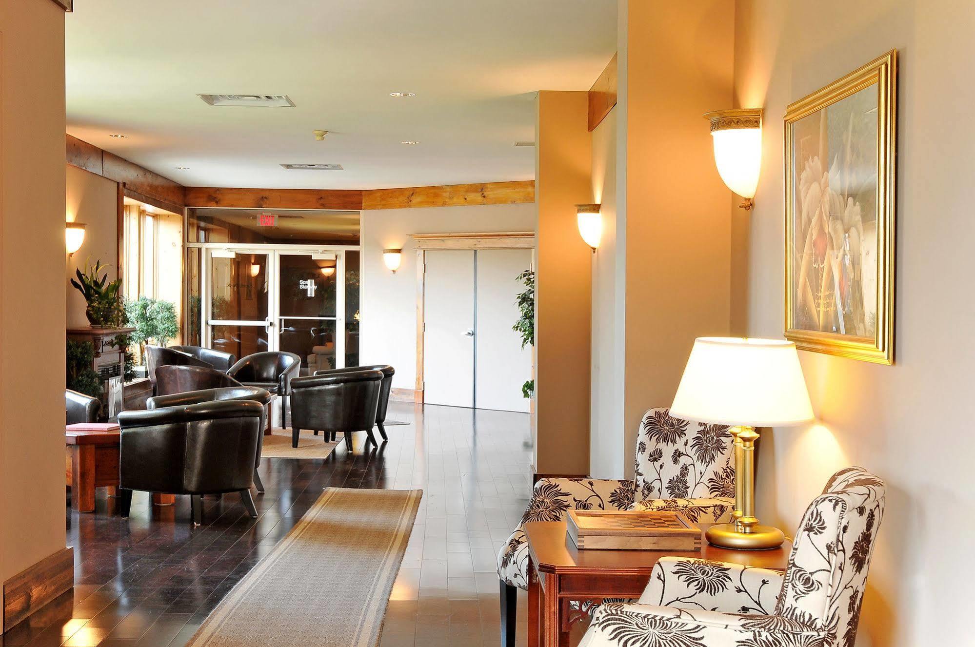 Eganridge Resort, Golf Club & Spa Bobcaygeon Esterno foto